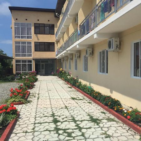 Dionisy Guest House ปิซุนดา ภายนอก รูปภาพ