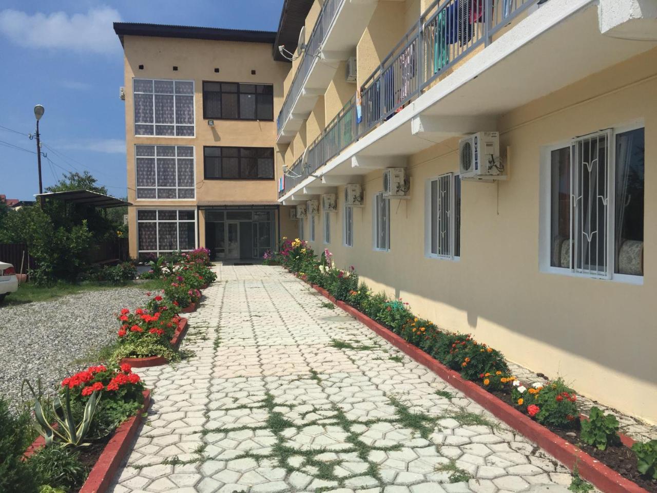 Dionisy Guest House ปิซุนดา ภายนอก รูปภาพ